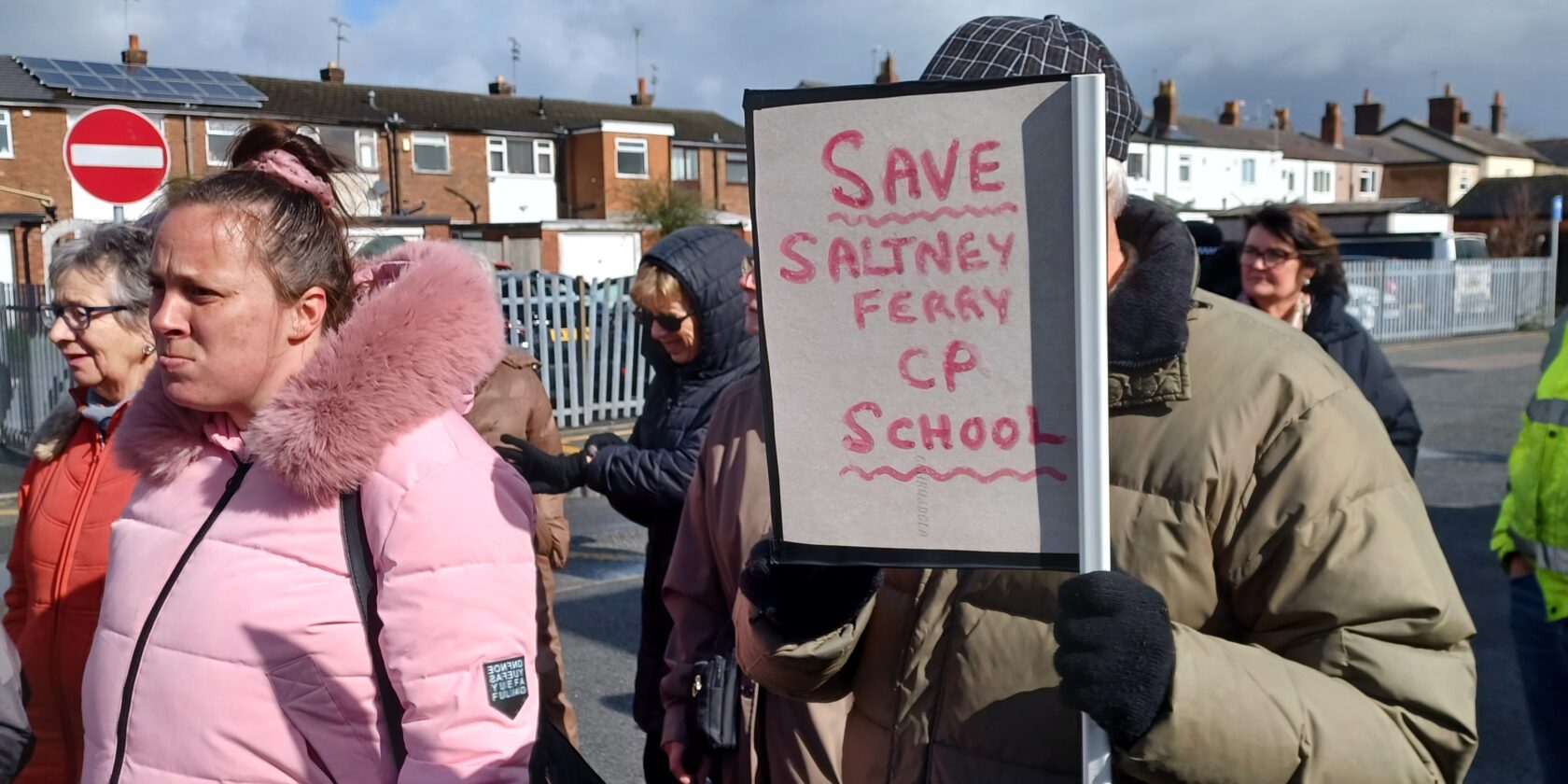 Safety fears fail to stop advance of Saltney school merger plans